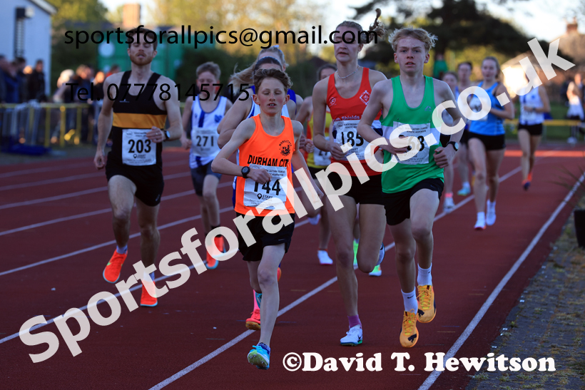 The 1500 metres, 2026 NEGP 1, Monkton Stadium. Photo: David T. Hewitson/Sports for All Pics